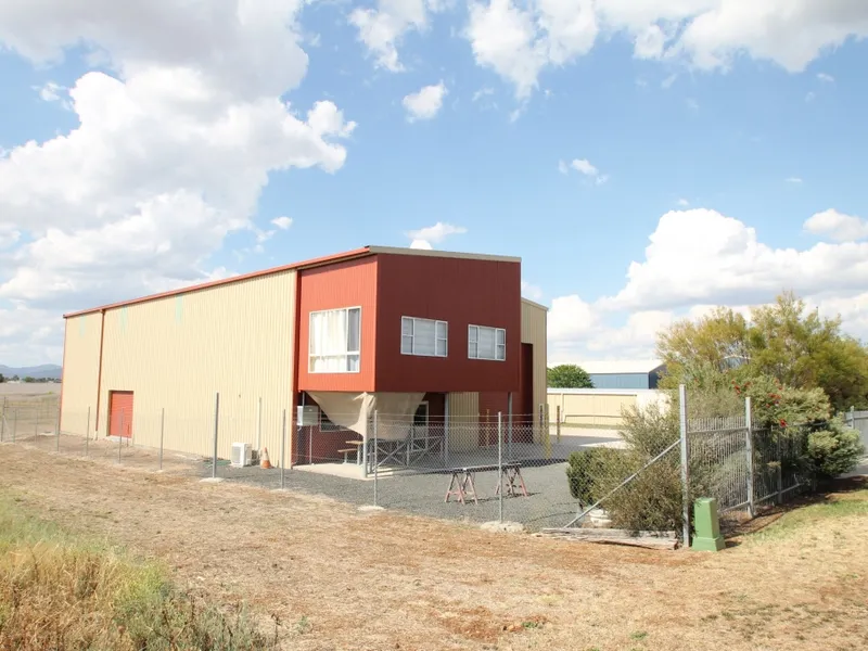 INDUSTRIAL SHED WITH OFFICE & YARD