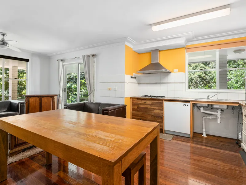 Fully Furnished One Bedroom Unit & Utilities Included!