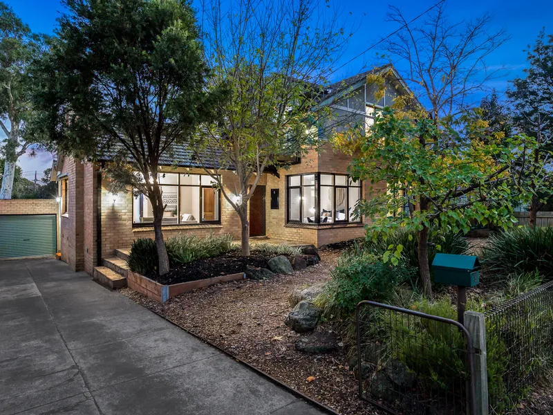 SPACIOUS ELEGANCE IN BOX HILL HIGH ZONE