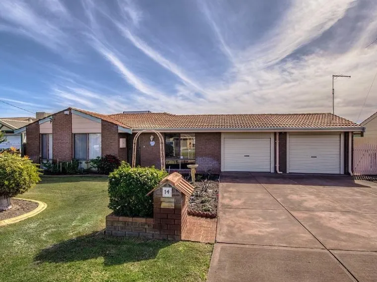 UNDER OFFER BY STEVE HASELHURST ACTON | BELLE