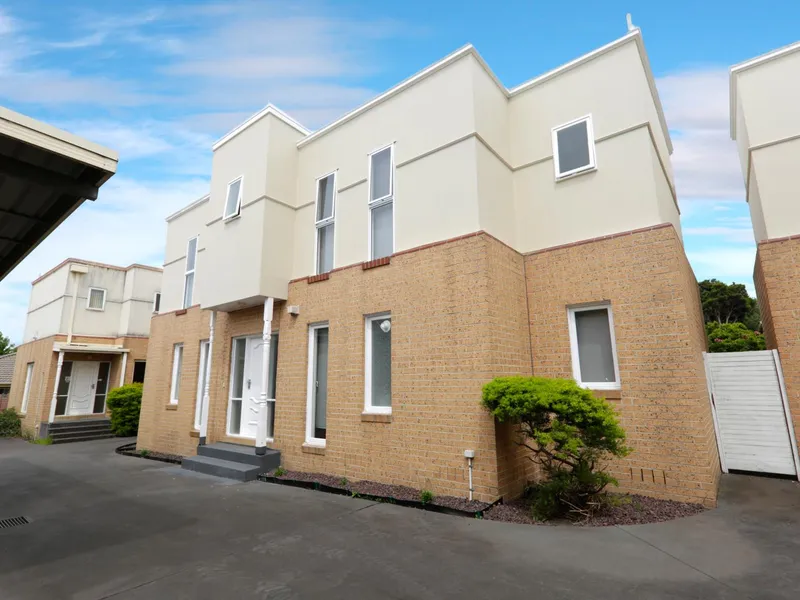 Walk to Monash University.