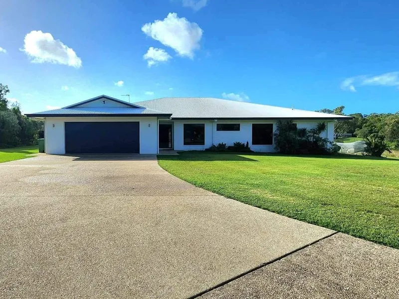 Sizeable Floorplan, Quiet Rural Location: AVAILABLE NOW!