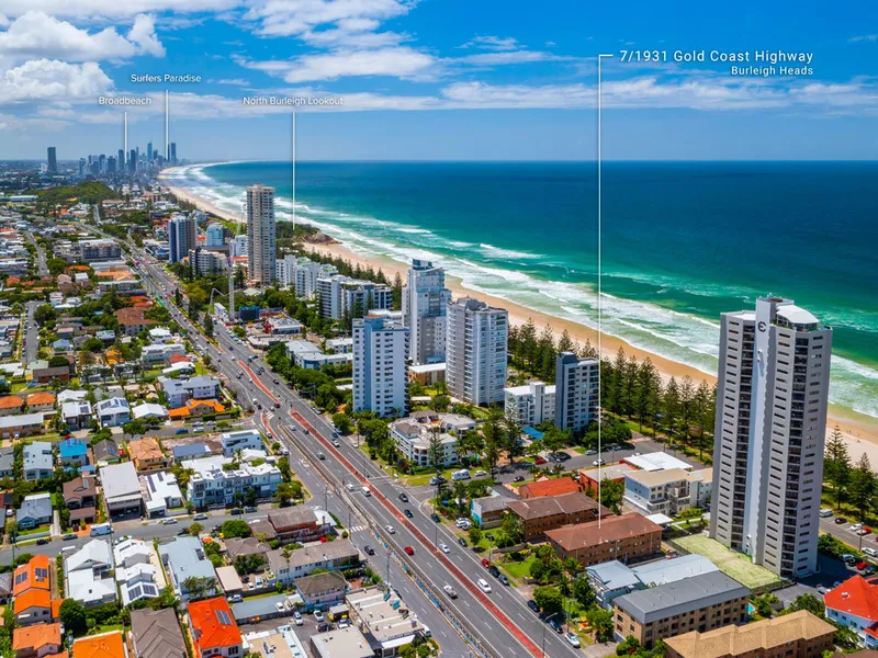 BEACHSIDE LIVING MEETS CONVENIENCE