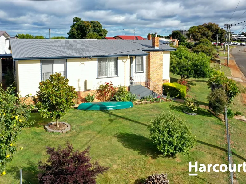 Superbly Presented Family Home with Great Town Views