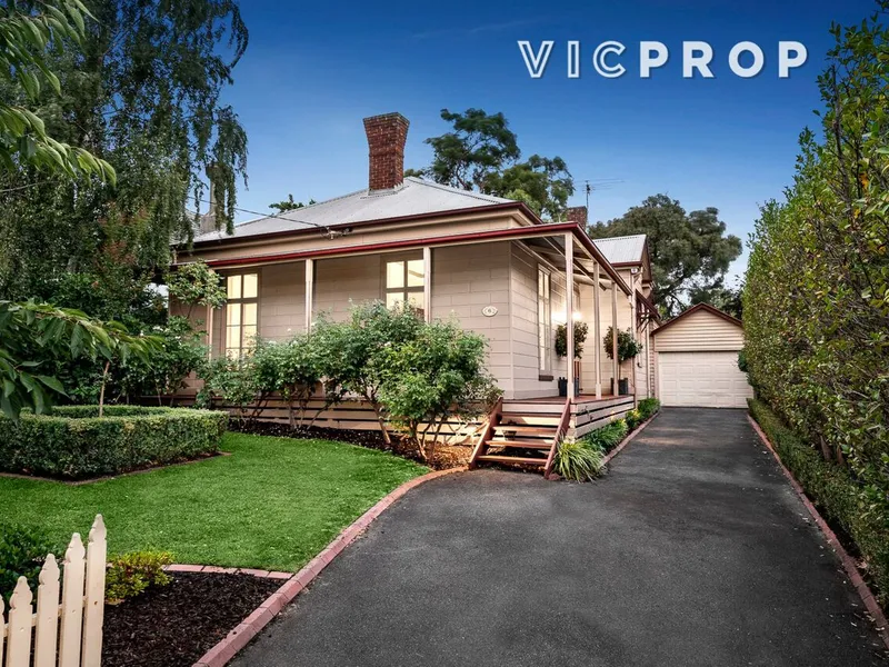 Blue Chip Character, Exquisite Canterbury Heritage