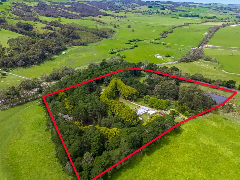 Character with Modern Conveniences – Private & Secluded