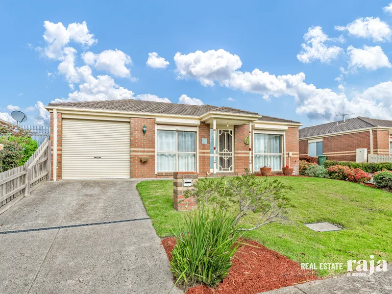 Stylish and Low Maintenance Living!