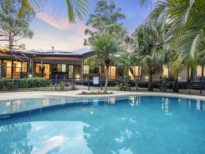 ESCAPE THE CITY - RETREAT LIVING