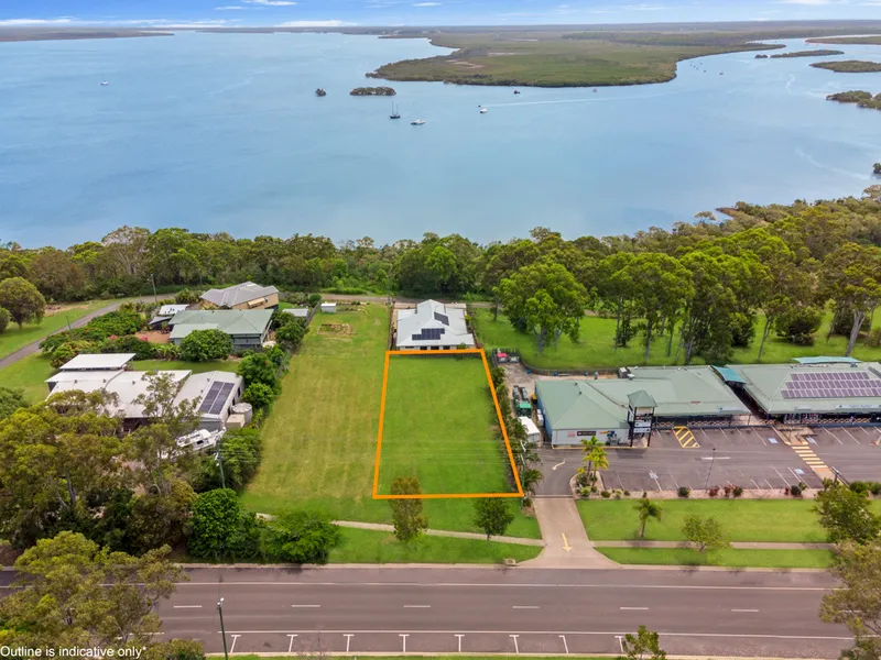 Life At The Top With Views That Can't Be Surpassed - Must be Sold!!!