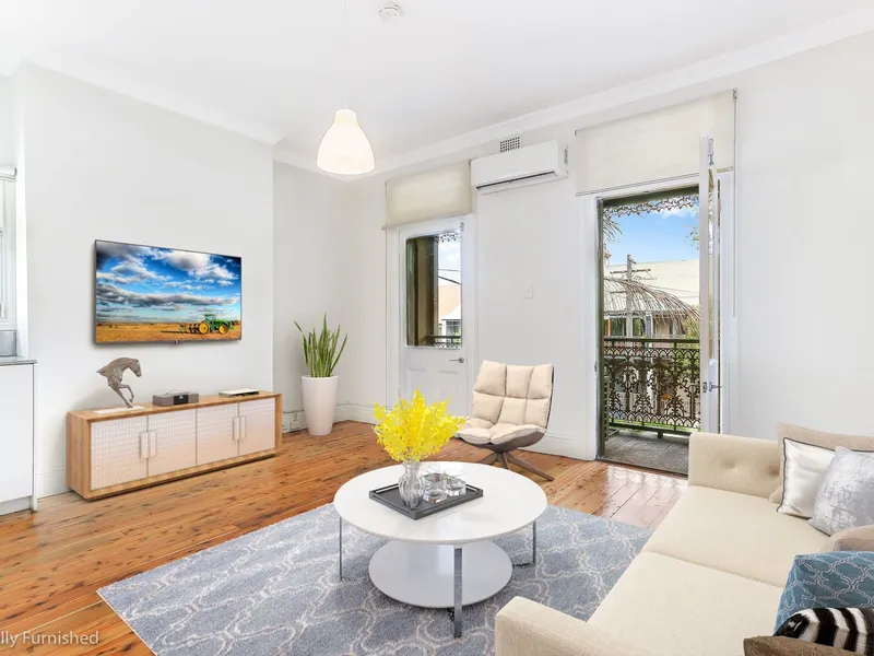 Oversized Apartment In Central Location Offering Character, Light & Convenience