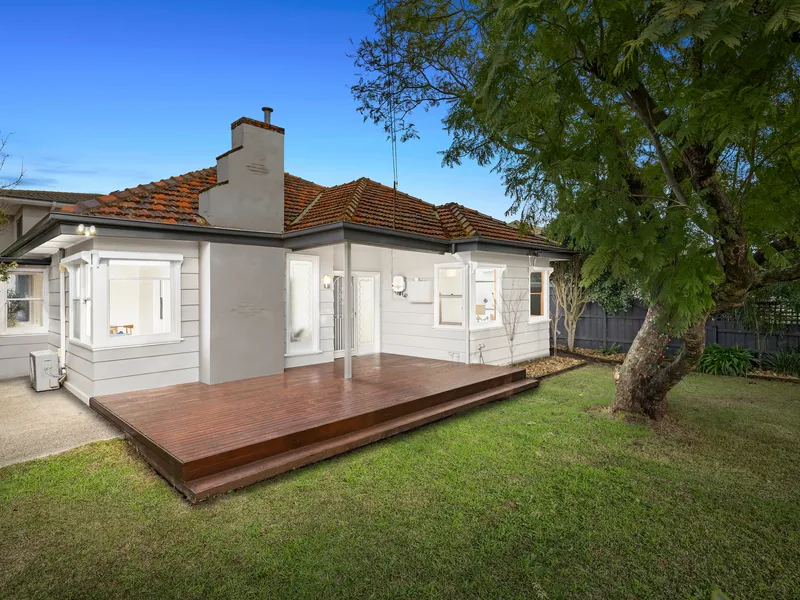 Elevated Period Charm in Tranquil Leafy Surrounds