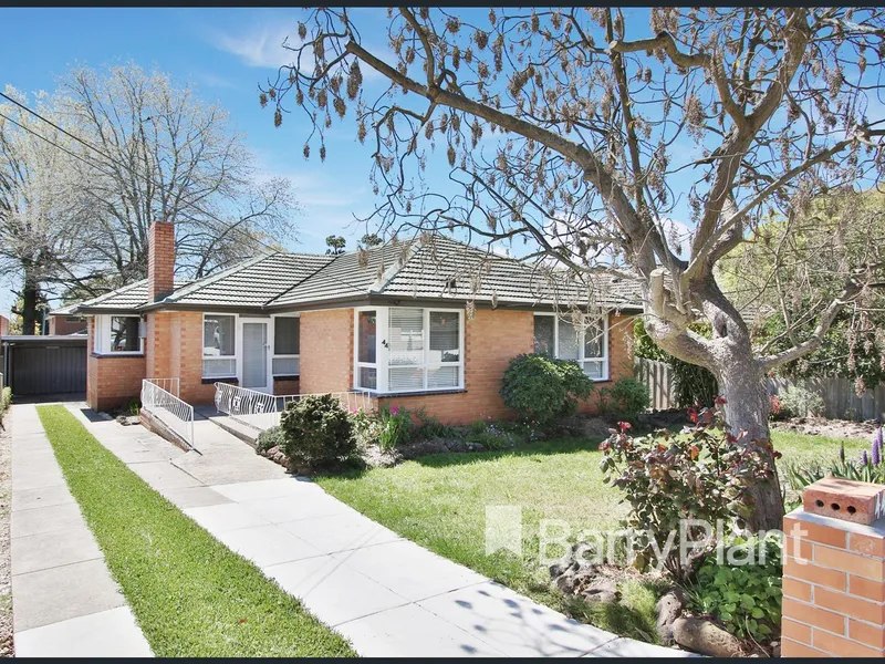 Timeless 3 Bed Blackburn North!