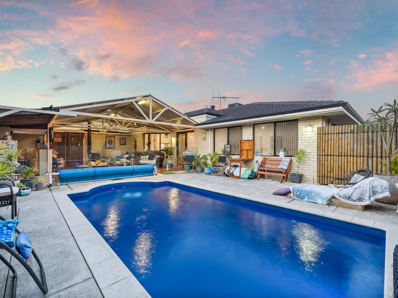 INCREDIBLE FAMILY LIVING