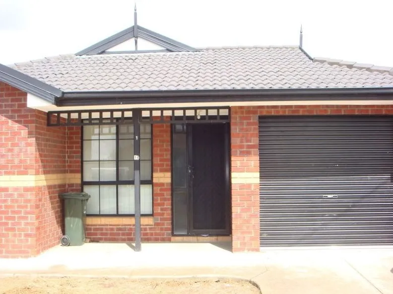 Well Presented Two Bedroom unit