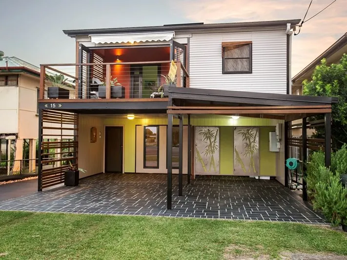 Dual Living With Waterside Lifestyle