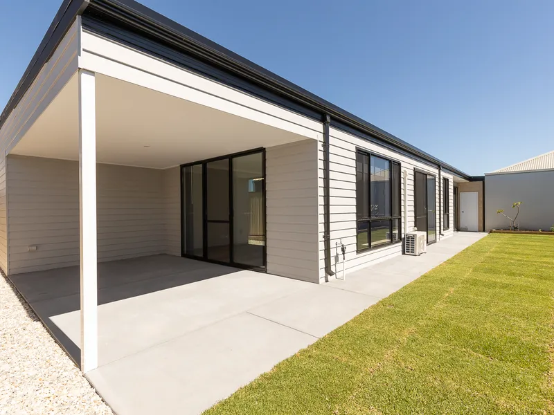 Welcome Home to Luxury Living!