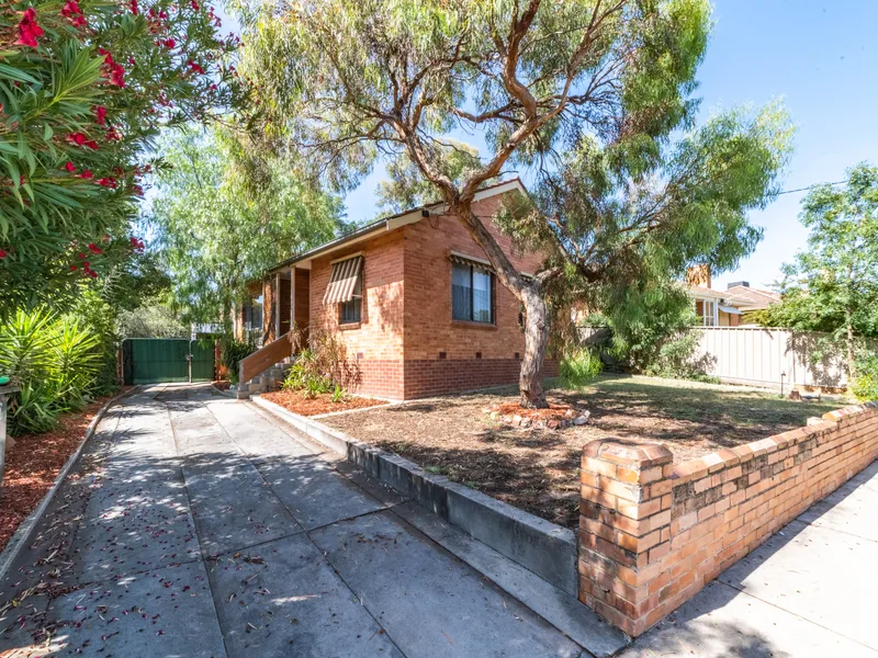 Short walk to the CBD