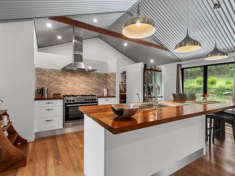 DUAL ACCOMMODATION ON ACREAGE