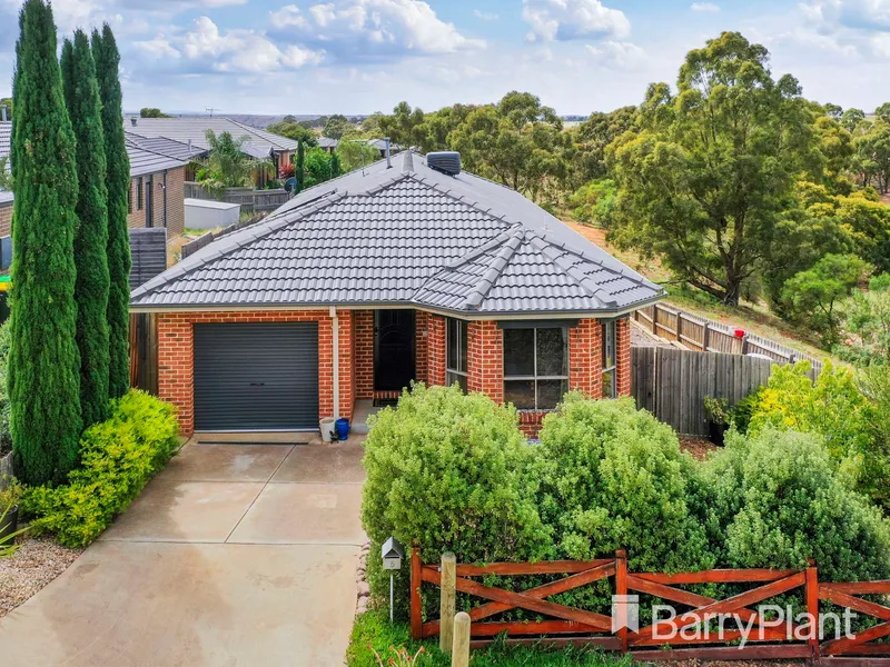 Enjoy The Views - Stunning 3 Bedroom Plus Study Home!