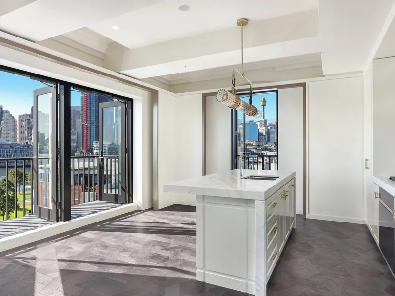 Rare Luxurious Three-bedroom Apartment for Lease