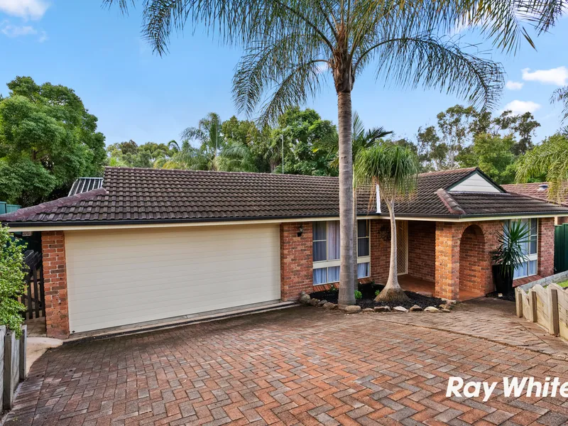 FOR SALE BY OWNER AND PRINCIPAL OF RAY WHITE QUAKERS HILL JOSH TESOLIN 0422 193 423