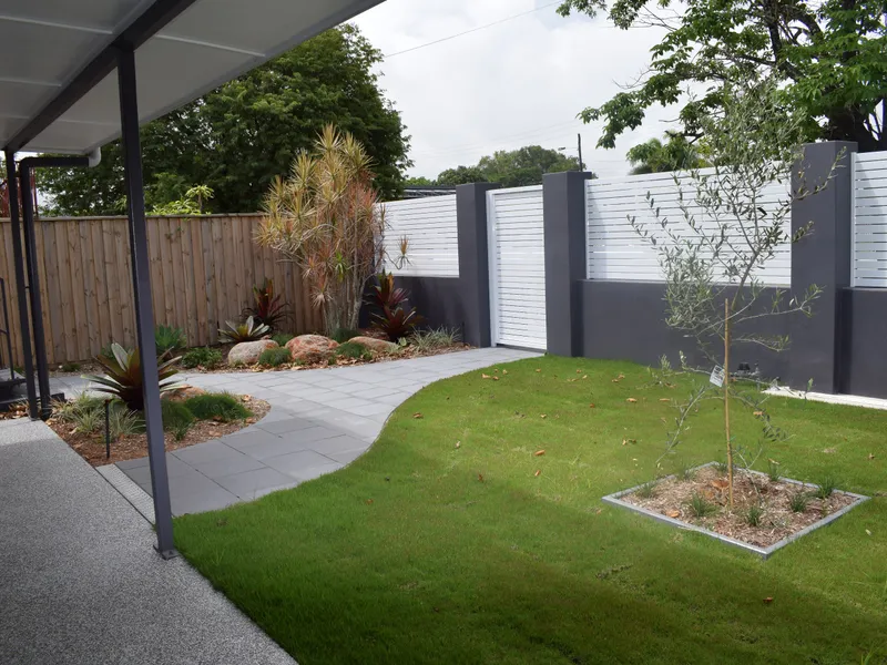 FULLY RENOVATED AND AIR-CONDITIONED QUEENSLANDER –CLOSE TO TOWN