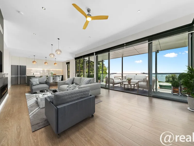 ARCHITECTURAL NORTH FACING GEM – BOASTING WATER VIEWS