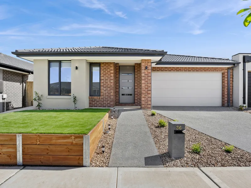 Attractive Home With Great Features