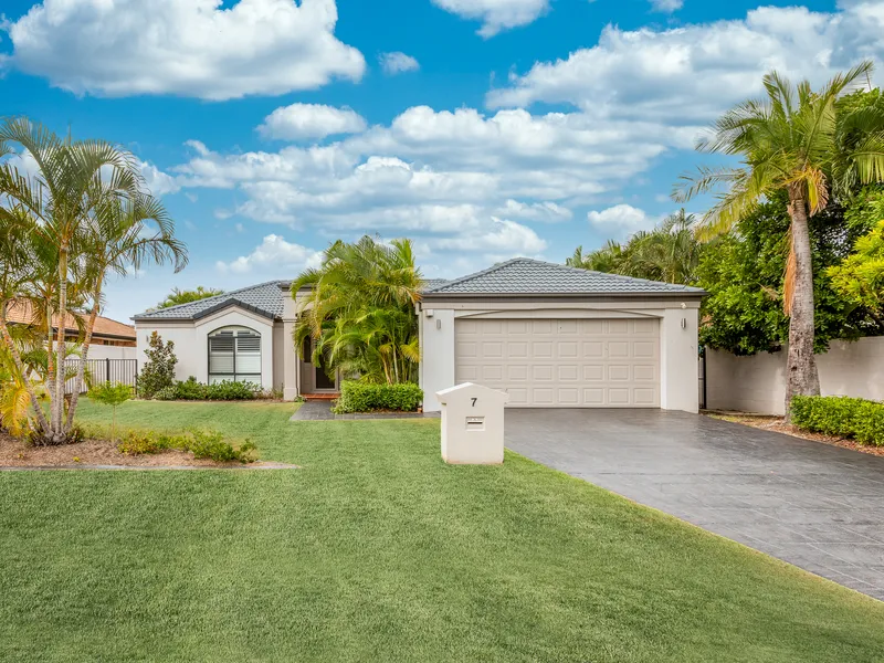 Fantastic Buying - Spacious single level home in quiet cul-de-sac location!
