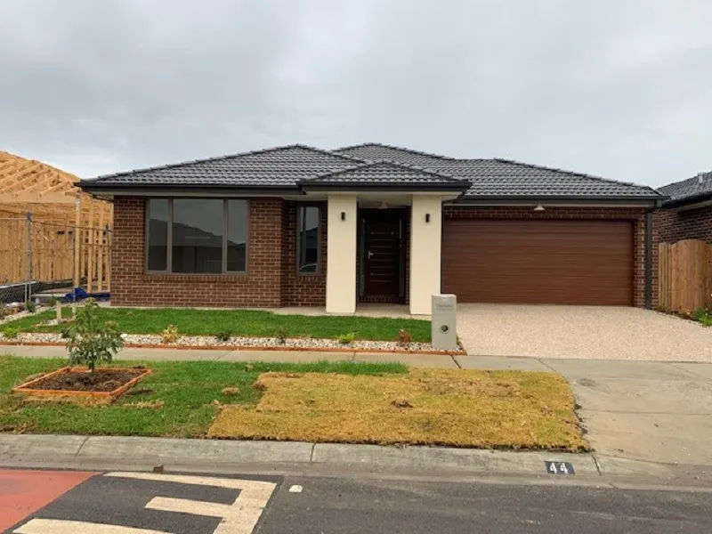 BRAND NEW 4 BEDROOM FAMILY HOME