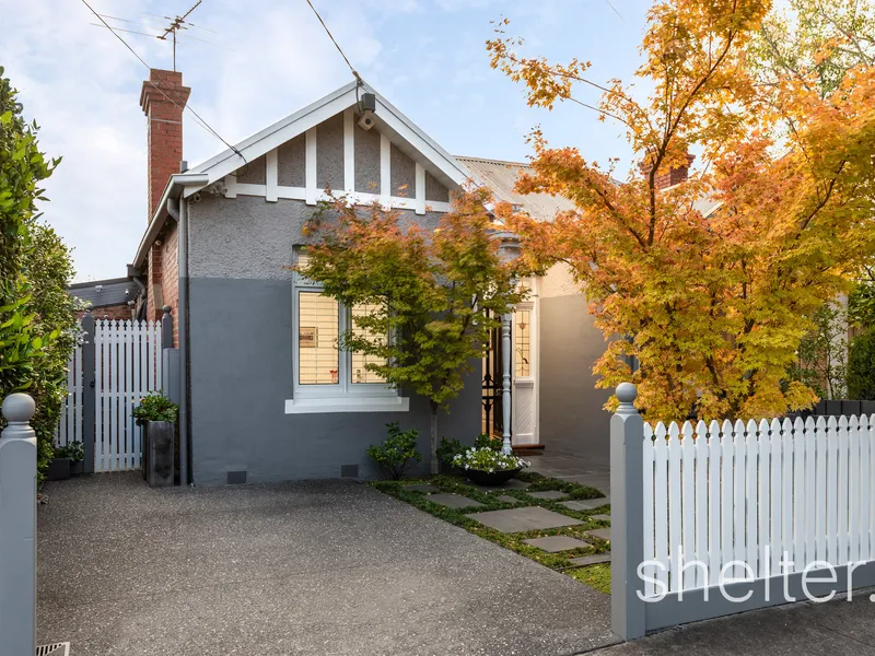 CONTEMPORARY EDWARDIAN IN THE COVETED URQUHART ESTATE