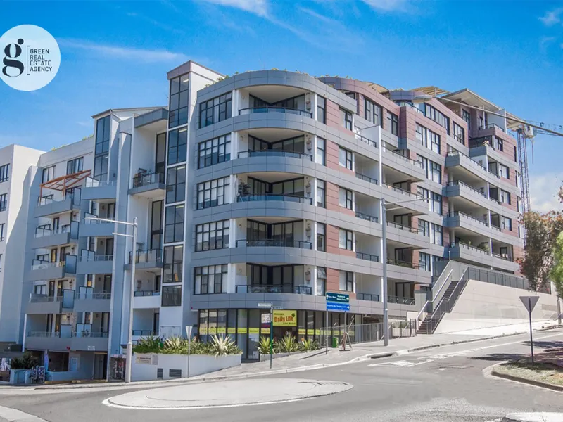 1 Week Rent FREE! Spacious 1 Bedroom Apartment in Prime Location!