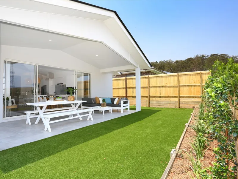 Stunning 4 Bedroom Designer Home & Land