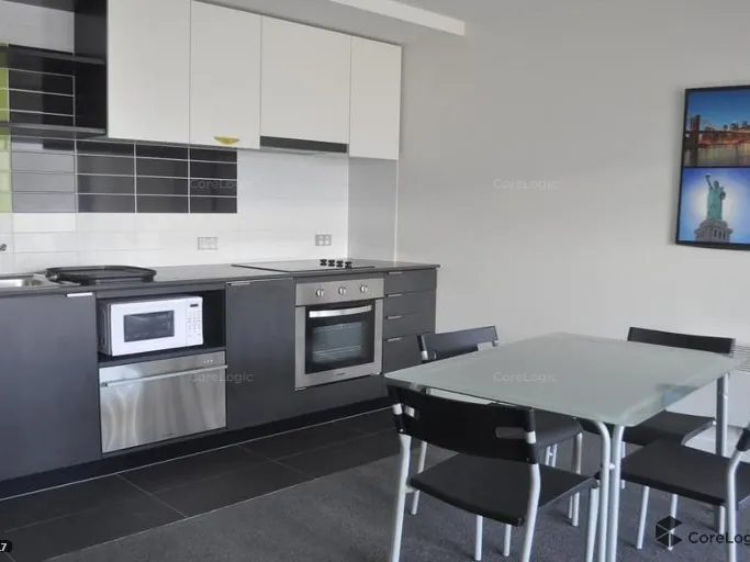 Furnished 1 Bedroom 1 Bathroom Apartment in Docklands