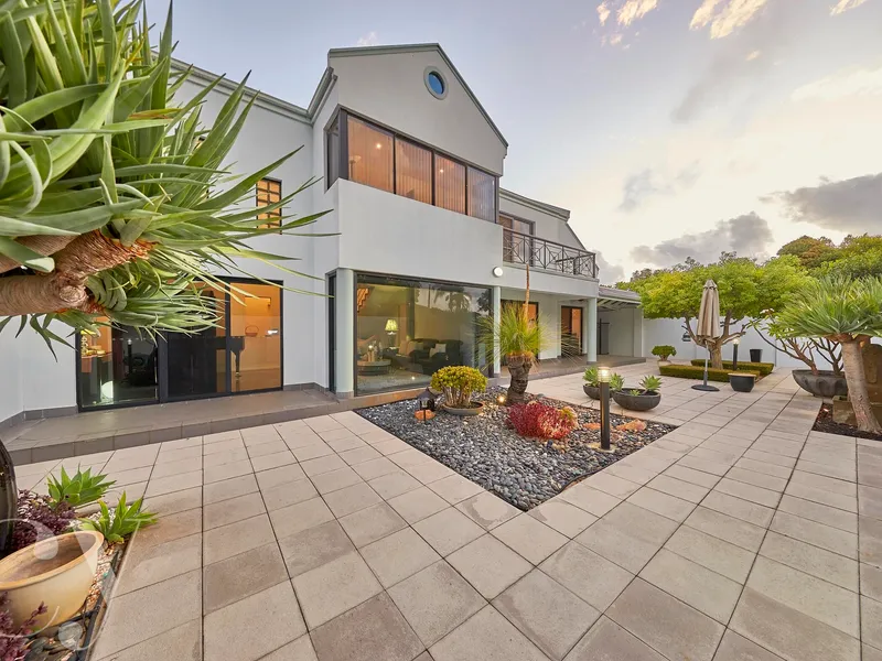 Best Of Rossmoyne Living