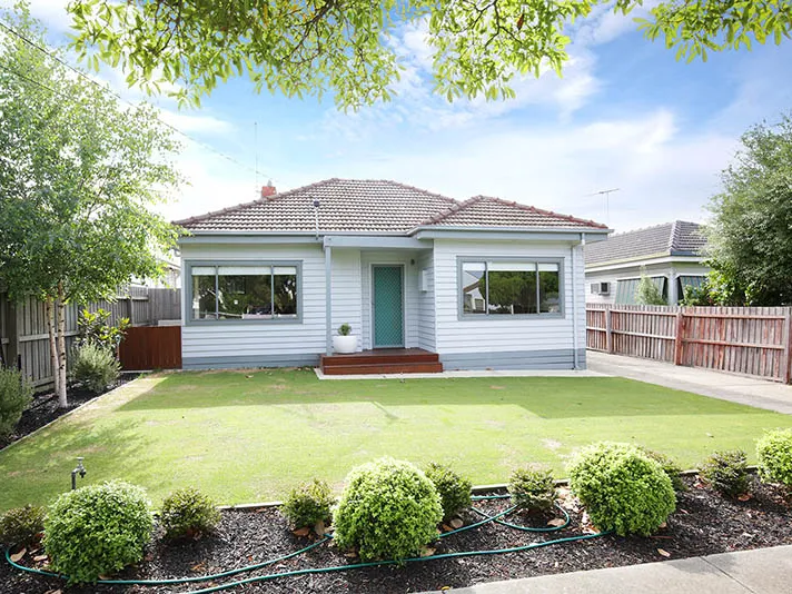 Charming Home including gardening