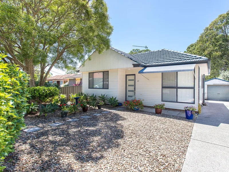 Beautifully Renovated - Dream Home