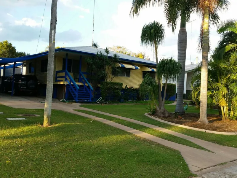 4 bedroom home with pool & shed