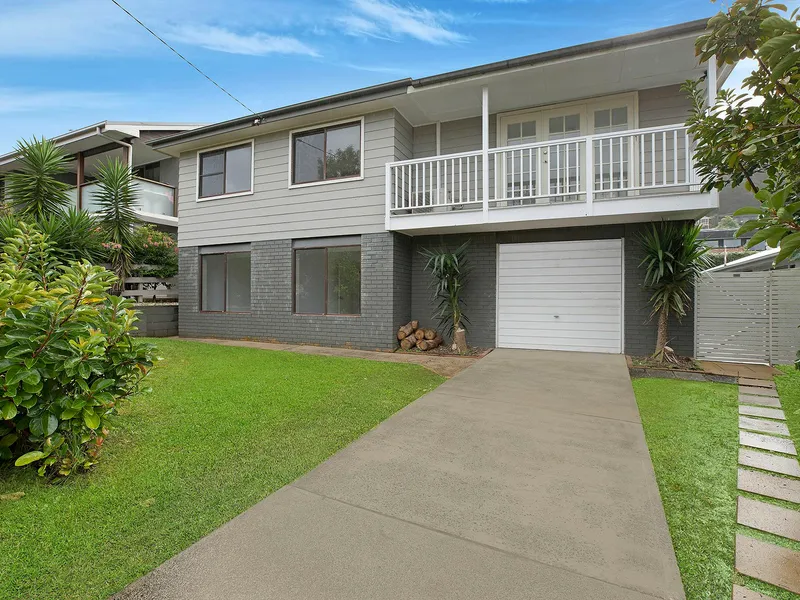 Centrally located in one of Wamberal's Premier Streets.