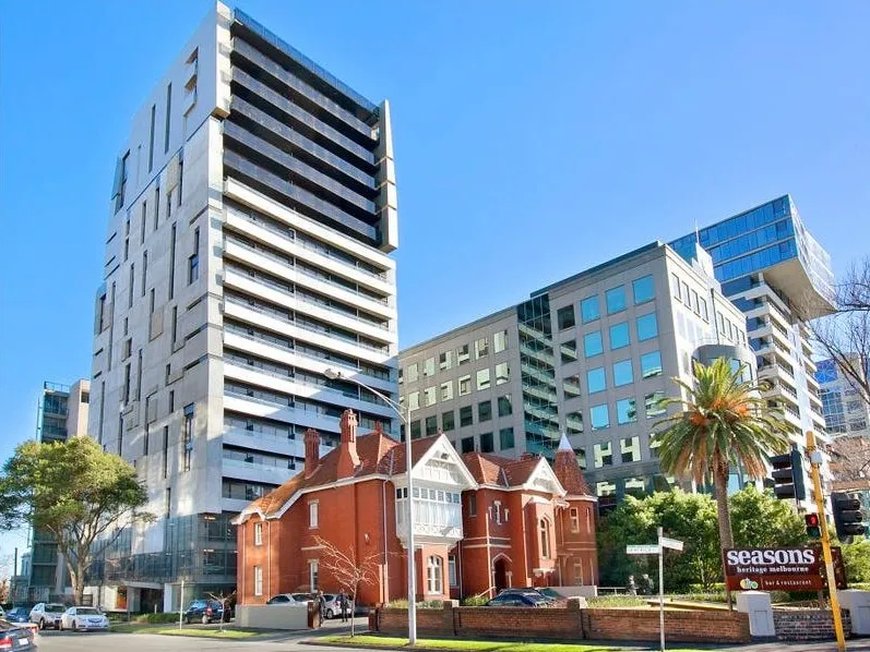 Furnished Apartment In St Kilda Road