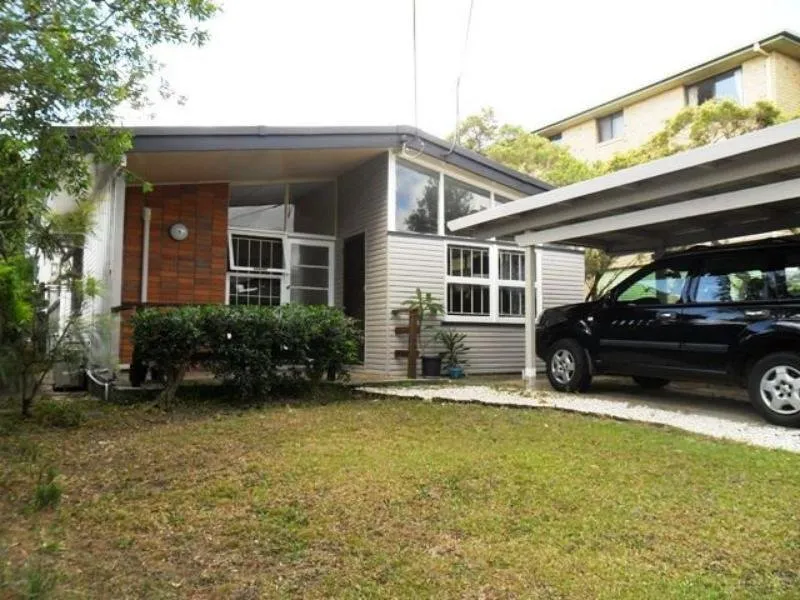 4 Bedroom fully air-conditioned home
