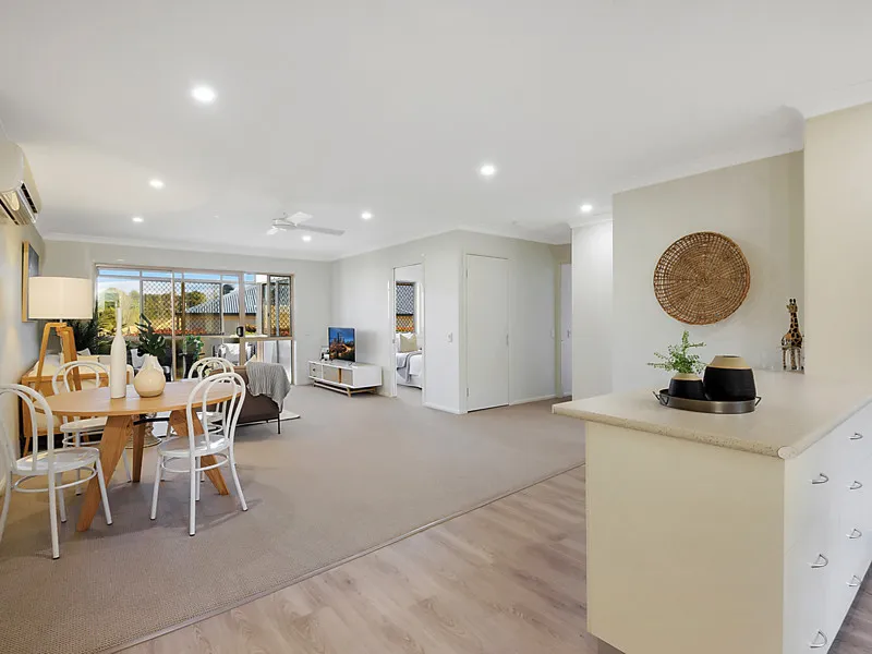 Spacious 3 Bedroom Unit 