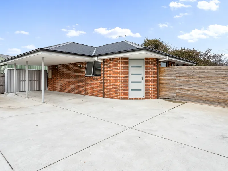 Ready to move in and enjoy, or perhaps to start your investment portfolio.