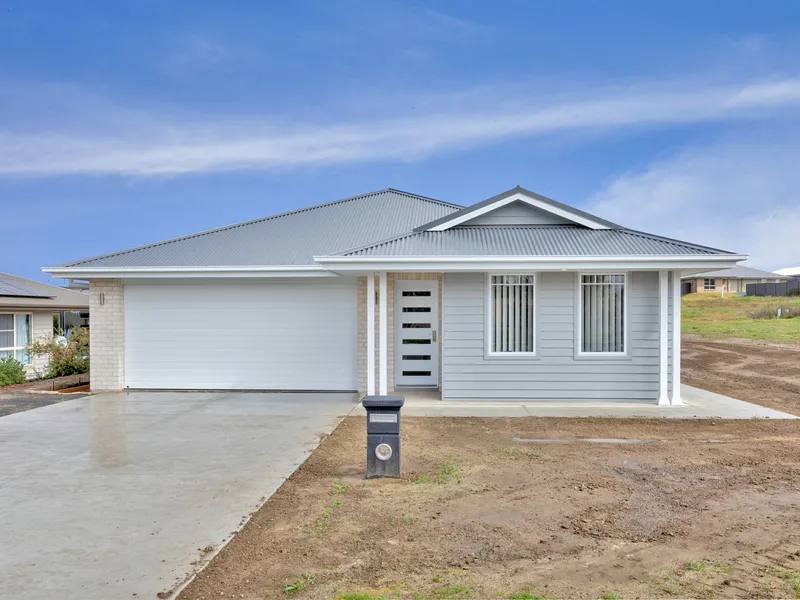 Brand new 4 Bedroom Home