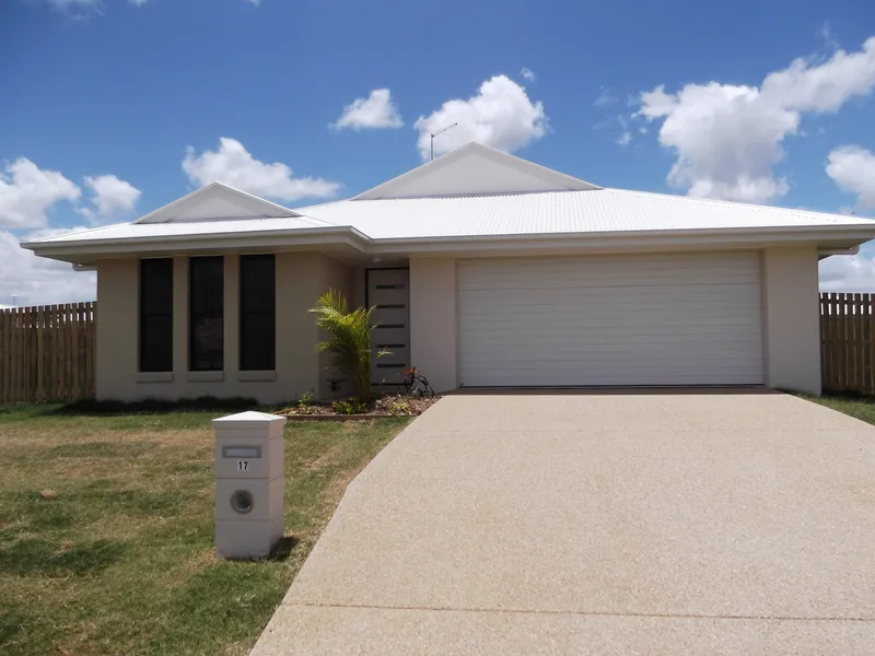GRACEMERE NEAT/TIDY HOME UP FOR GRABS!