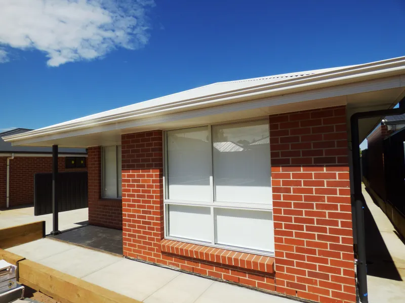 Lovely, 2 Bedroom Homette