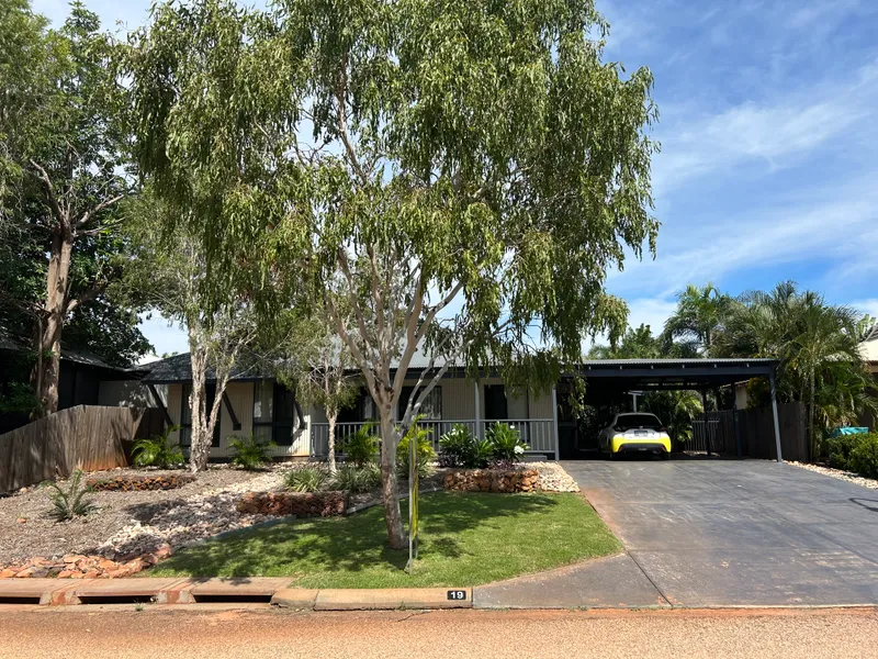 4 x 2 Family home in six Seasons