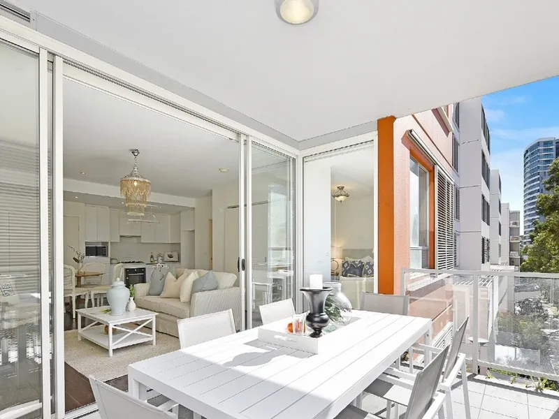 1 Bedroom Apartment in Waterside Location