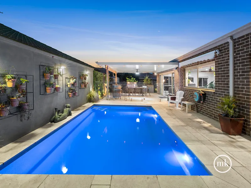 Pure Sophistication. Exemplary Quality With A Poolside Alfresco