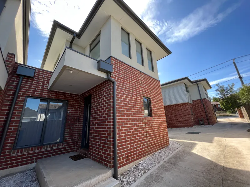 Near New Townhouse!